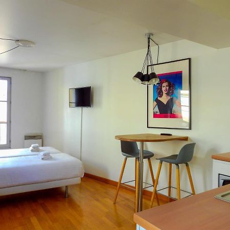 Charmant Studio Dans Un Immeuble Paris 5 Apartment ภายนอก รูปภาพ