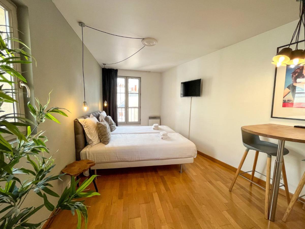 Charmant Studio Dans Un Immeuble Paris 5 Apartment ภายนอก รูปภาพ